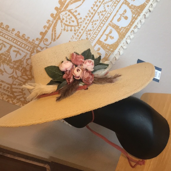 SALE ! Universal Thread upcycled hat - Picture 2 of 11